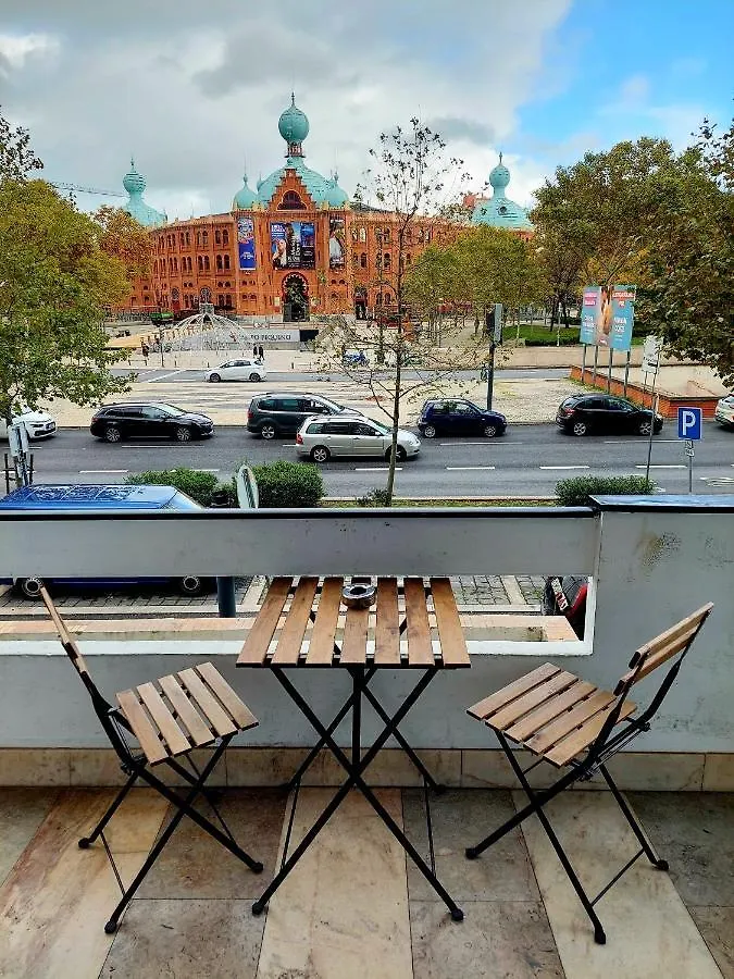 Отель Lisbon'S Best At Campo Pequeno Лиссабон